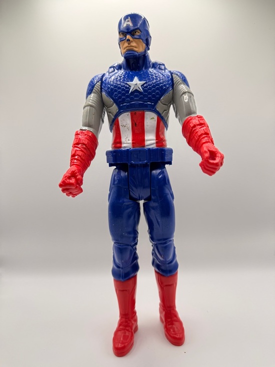 Marvel Action Figure Bundle - Picture 7 of 10